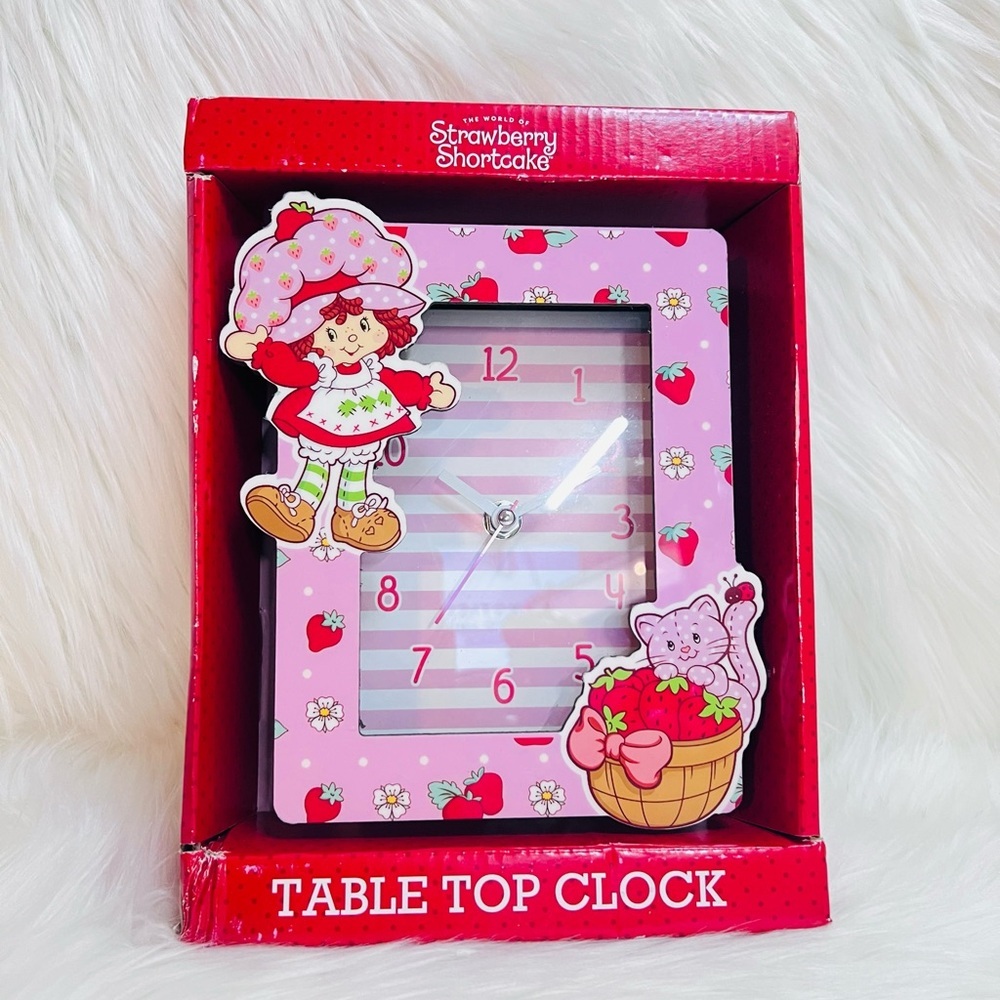 Strawberry Shortcake Table Top